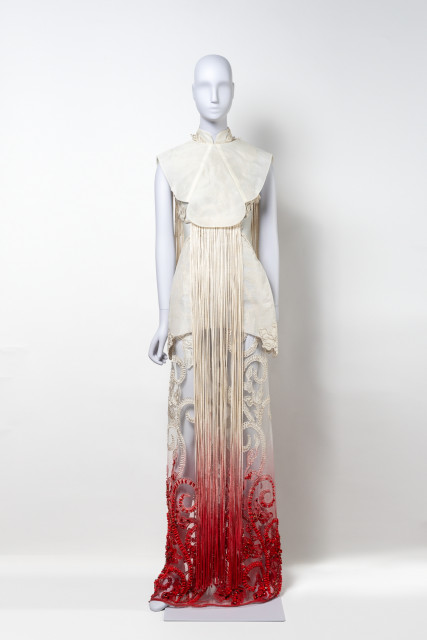 브랜드_타임 테이큰 투 메이크 어 드레스(Time Taken to Make a Dress)_작품명_치파오
