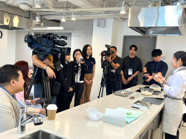 농림축산식품부와 한식진흥원이 문화체육관광부와 함께 한식문화공간 이음에서 아시아 언론을 대상으로 진행한 한식 프레스투어를 성공적으로 마쳤다