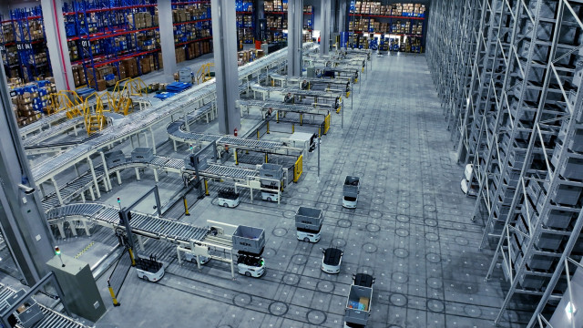 Hai Robotics and Bowoo System Partner to Elevate Warehouse Automation for Leading Fashion Brand (Photo: Business Wire)
