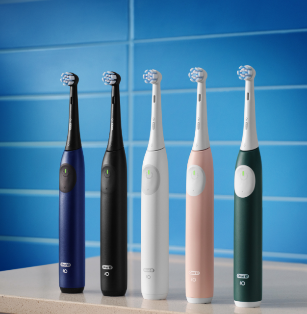 The new Oral-B iO2 brings the revolutionary iO technology to life with one simple touch. The dentist-inspired round brush head surrounds teeth, perfectly adapting to their unique shape, removing 100% more bacterial plaque than regular manual brushes even in hard-to-reach areas of the mouth. (Photo: Business Wire)
